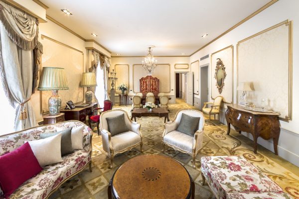 The Art Suite Salvador Dali7