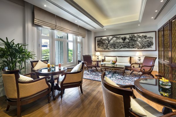 62642667-H1-The_Straits_Club_Lounge_Area